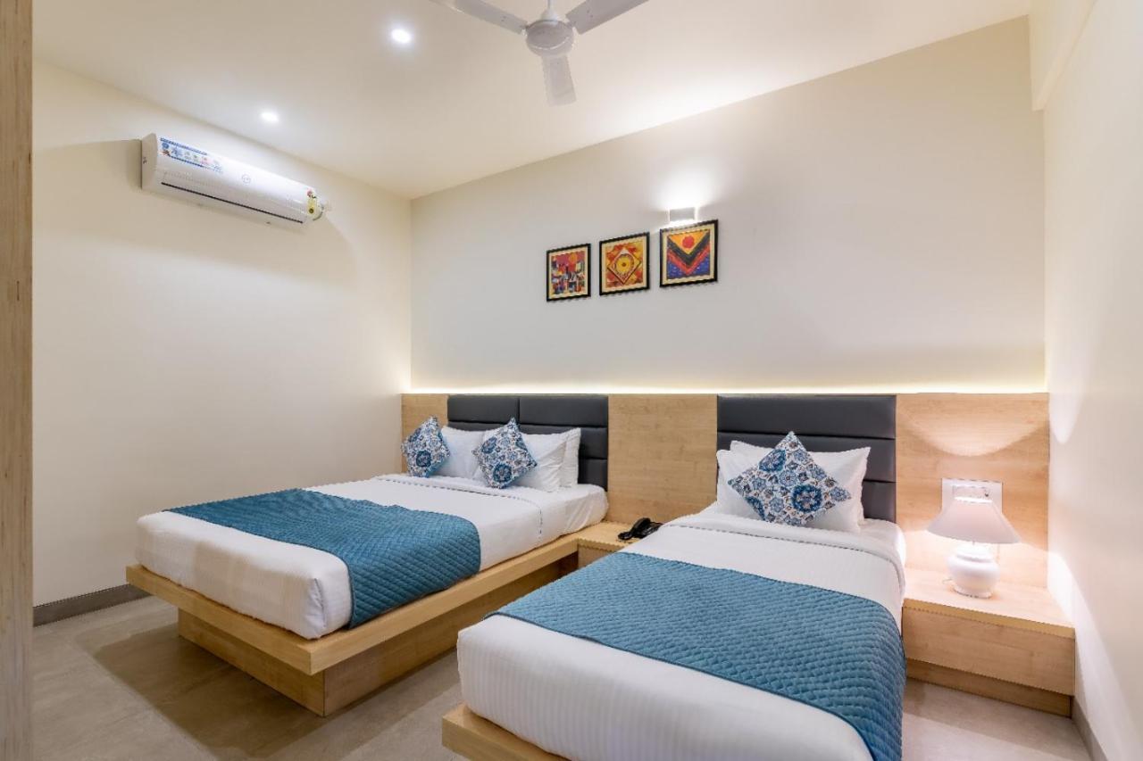 Iris Suites バンガロール エクステリア 写真