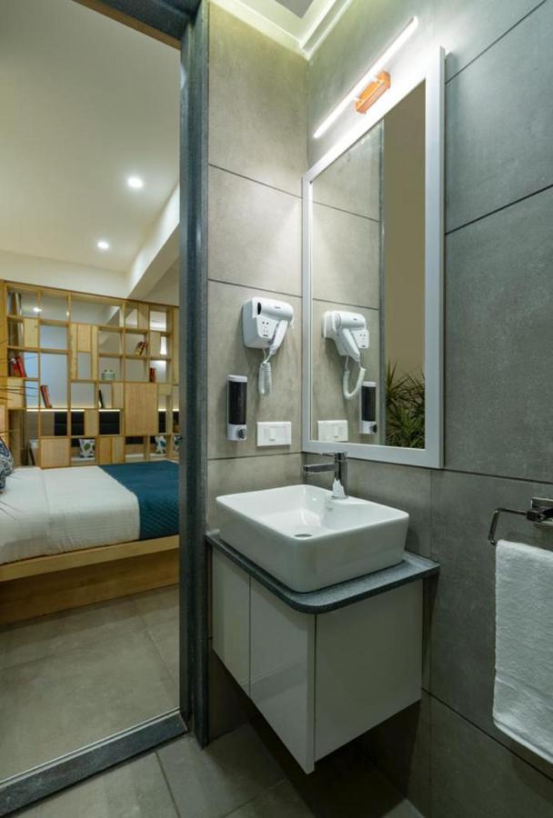 Iris Suites バンガロール エクステリア 写真